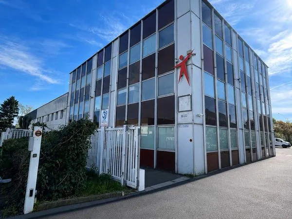 Bureaux 10 m² Fresnes