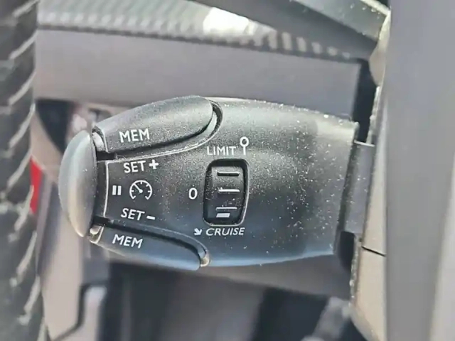 Peugeot 208 bluehdi 100 s&amp;s bvm6 — photo 20