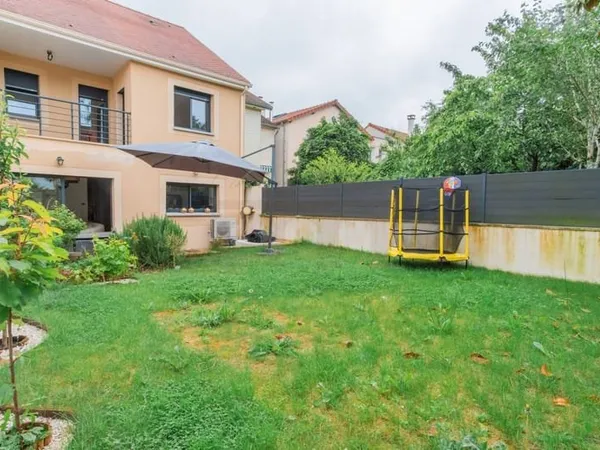 Pavillon 6 pièces 127 m²