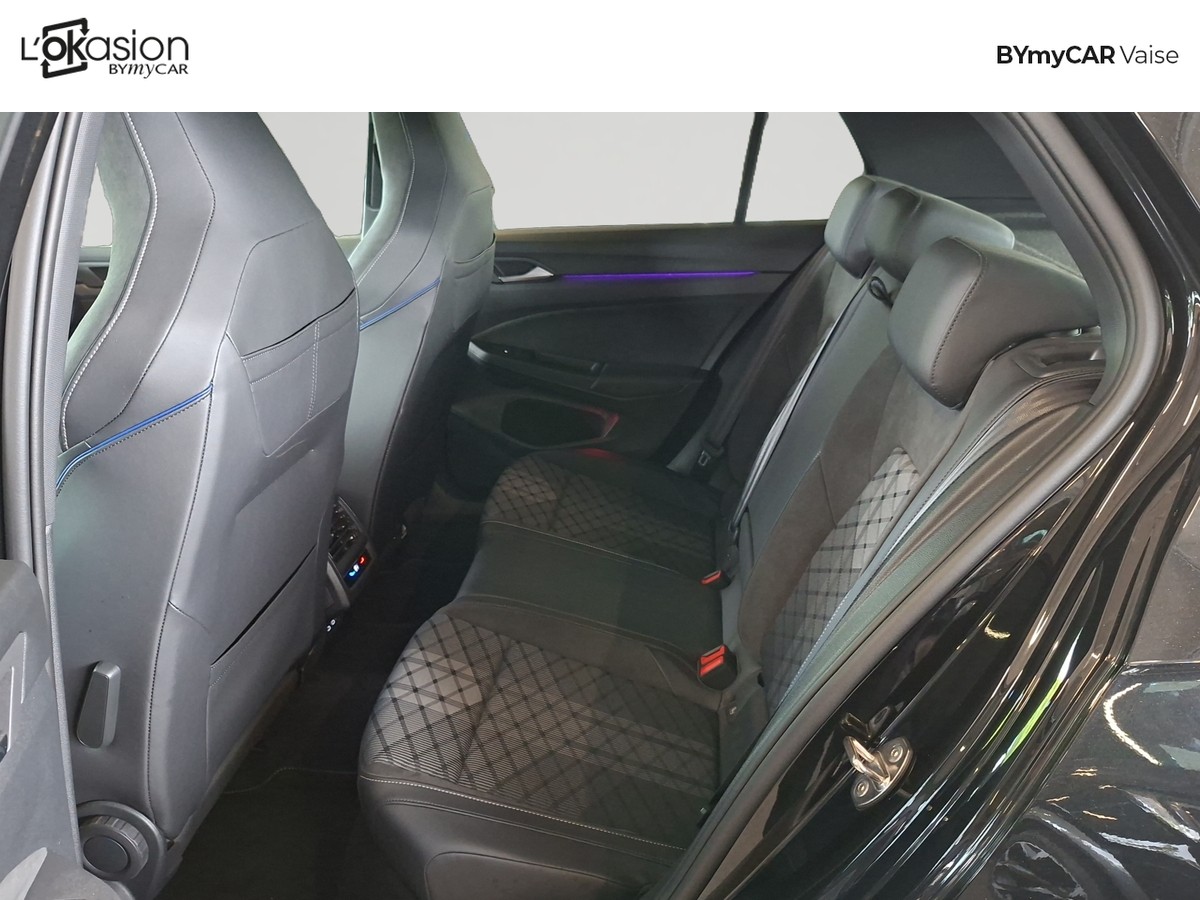 Volkswagen Golf 1.5 eTSI EVO2 150 DSG7 — photo 12