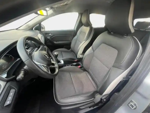 Renault Captur 1.0 tce 90ch techno — photo 14