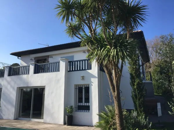 A VENDRE MAISON CIBOURE BORDAGAIN : CHARME, PISCINE, TERRASSE
