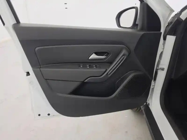 Dacia Duster tce 150 4x2 edc — photo 11