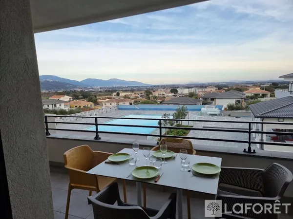 Maison 45 pièces 4911 m²