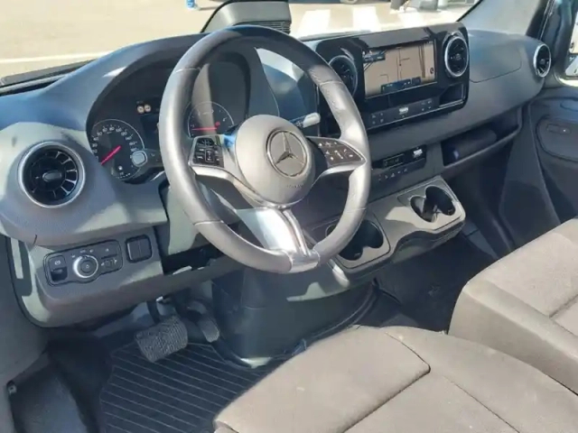 Mercedes Sprinter 317 cdi fourgon 43 l3h2 14m3 1 — photo 3