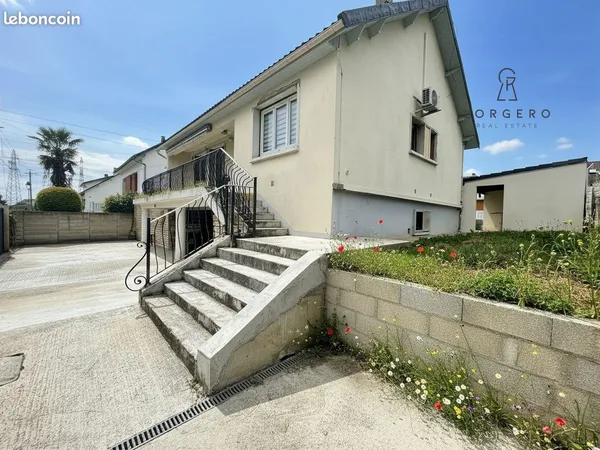 Pavillon 7 pièces 110 m²