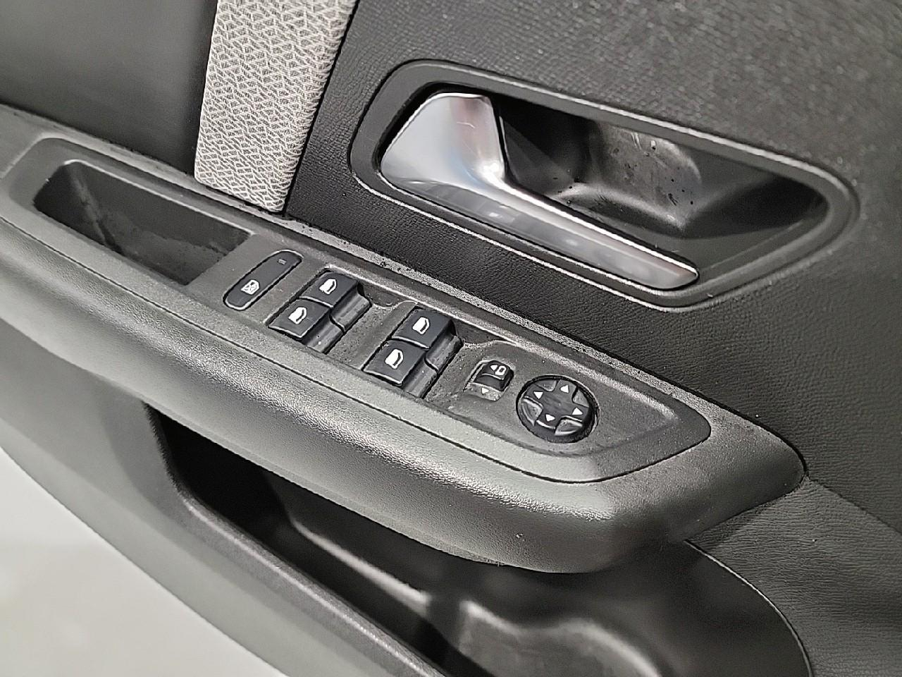 Citroën C4 puretech 130 s&s bvm6 feel pack — photo 22