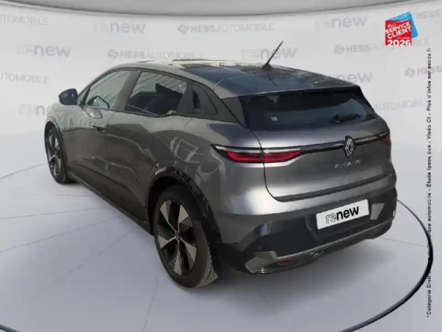 Renault Megane e-tech electric ev60 220ch equilibre super charge — photo 8