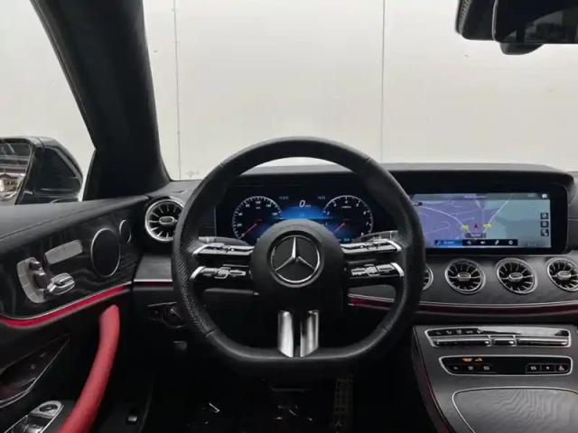 Mercedes Cla 300 amg line — photo 18