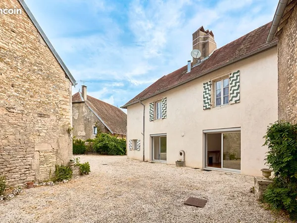 Maison 5 pièces 155 m²