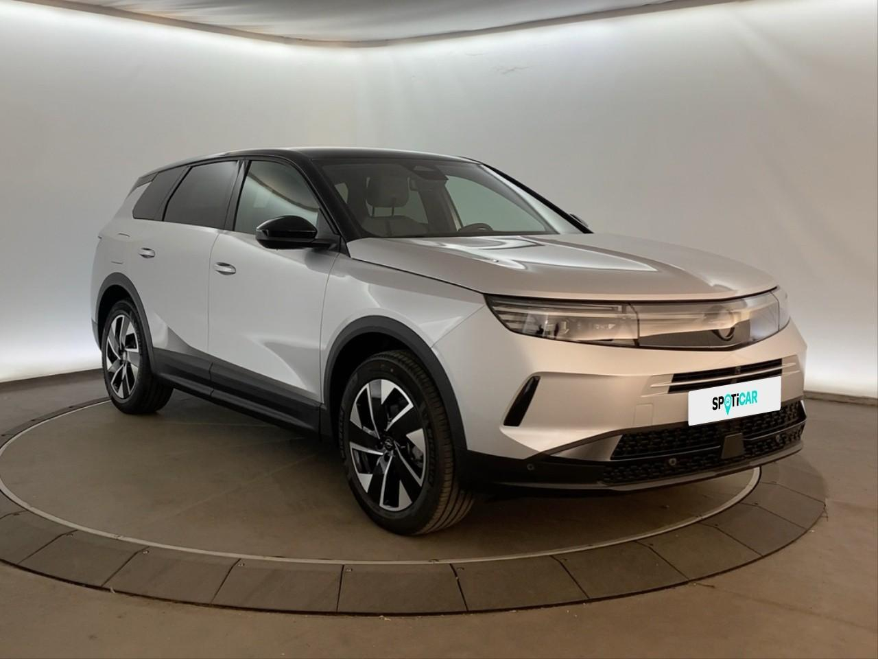 Opel Grandland 1.2 turbo hybrid 145 ch e-dct6 gs — photo 3