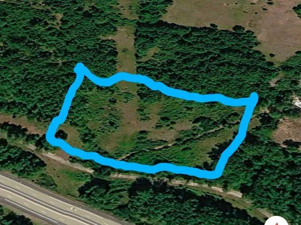 Terrain 10000 m²