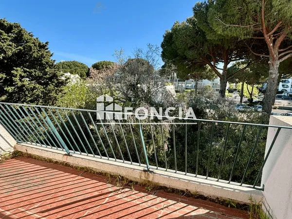 Dernier etage dans la verdure