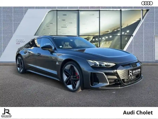 Audi E-Tron rs  gt 598 ch quattro — photo 4