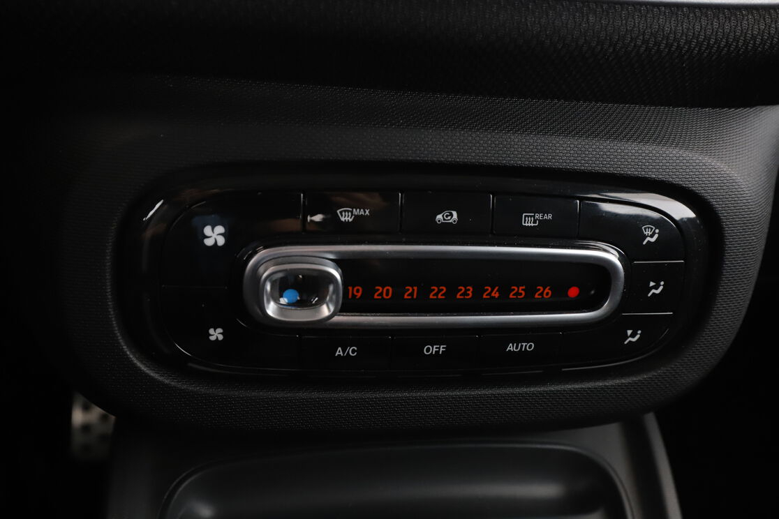 Smart fortwo Cabrio 0.9 Prime Twinamic — photo 15