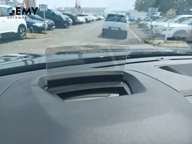 Citroën C4 puretech 130 s&amp;s eat8 — photo 17