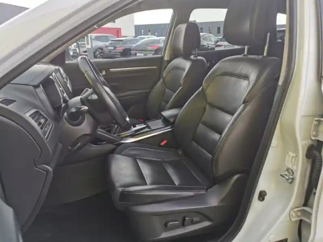 Renault Koleos intens 1.6 dci 130 ch bvm6 — photo 12