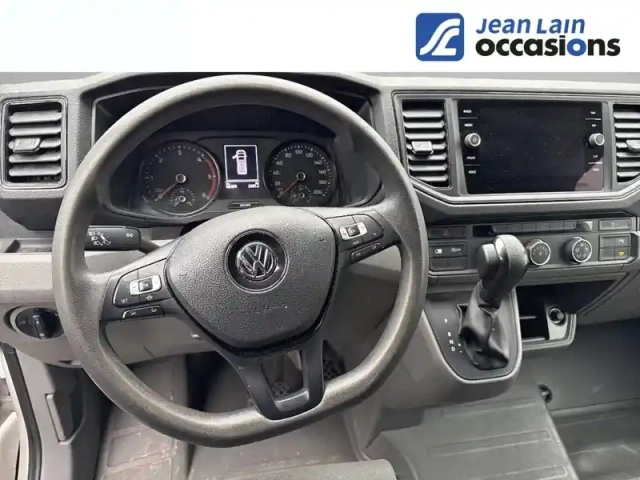 Volkswagen Crafter van 35 l3h3 2.0 tdi 140 ch bva — photo 12