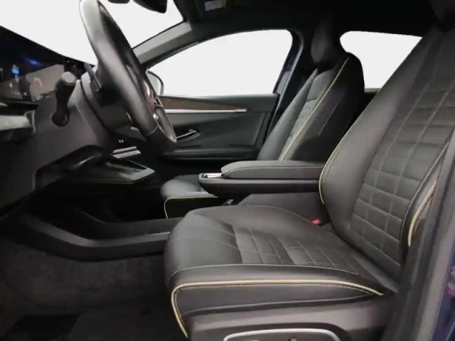 Renault Megane e-tech electric ev60 220ch iconic super charge -c — photo 133