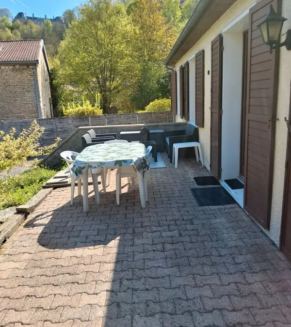 Photo 3