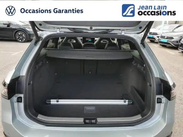 Volkswagen Passat 1.5 etsi opf 150 dsg7 — photo 14