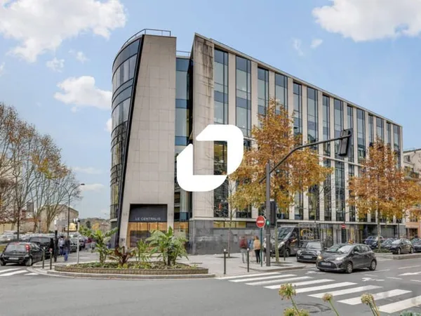 Bureaux 3329 m²