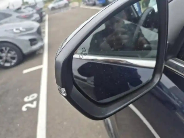 Citroën C5 Aircross puretech 130 ch s&amp;s shine pack eat8 — photo 11