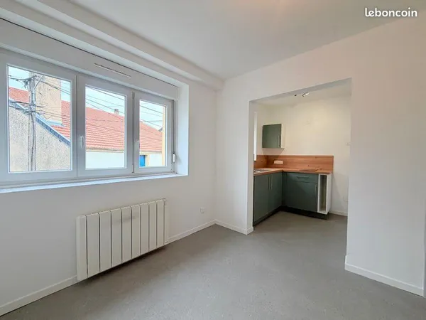 À LOUER - Appartement T2 entièrement rénové à neuf - Ars-sur-Moselle