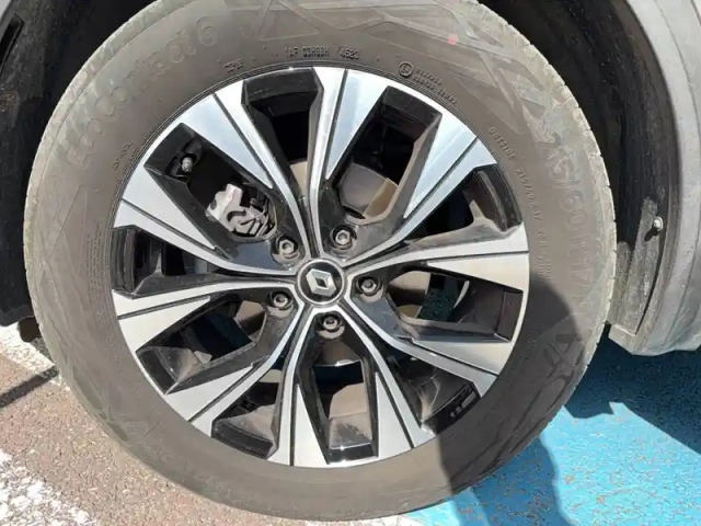 Renault Captur tce 90 — photo 14