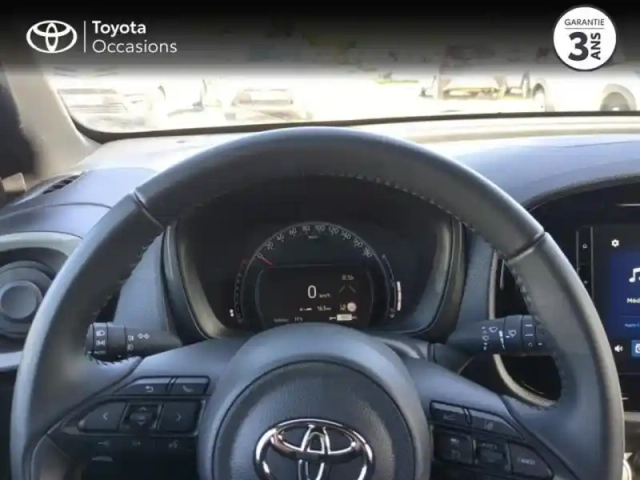 Toyota Aygo X 1.0 vvt-i 72ch design my24 — photo 13