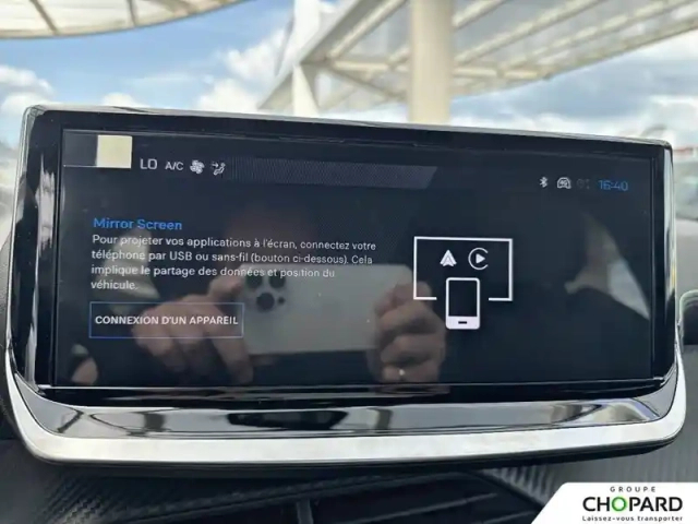Peugeot 208 hybrid 145 ch e-dcs6 — photo 15