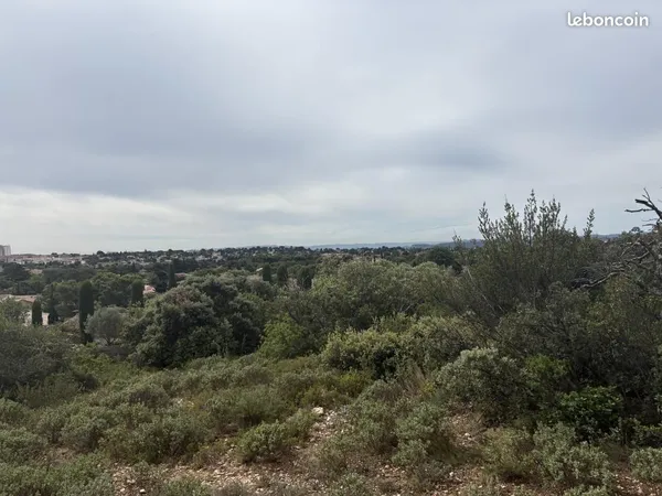Terrain 350 m² Villeneuve Les Avignon