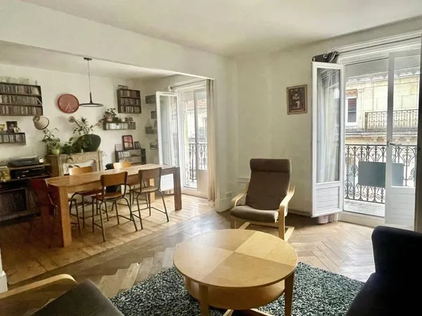 Appartement 7 pièces 116 m²
