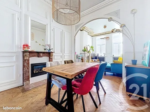 Maison 7 pièces 180 m²