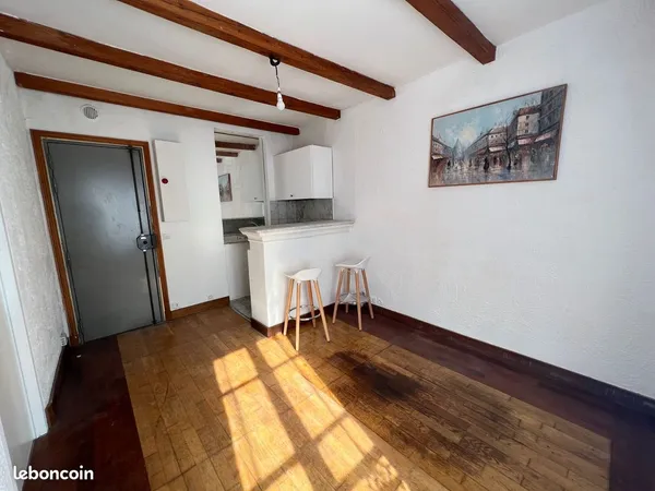 Charmant 2 pièces de 24 m² - Paris 20e - Quartier Gambetta / Saint-Fargeau
