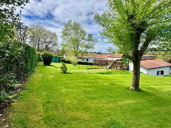 Maison avec terrain constructible