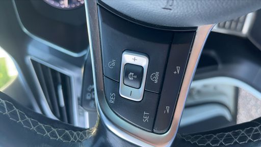 Volkswagen Tiguan 2.0 TDI 190 4Motion DSG7 - R Line – 2017 – 158000 km – Diesel – Boîte Automatique — photo 21
