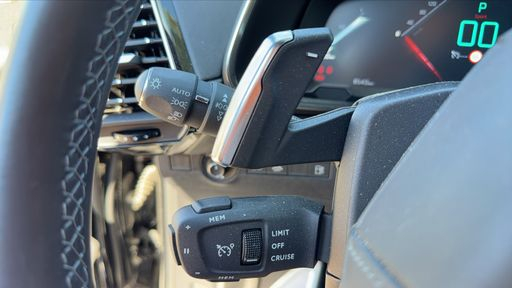 DS DS7 Crossback 1.6 E-Tense 225 Hybrid EAT8 - Rivoli – 2021 – 8950 km – Hybride rechargeable – Boîte Automatique — photo 3