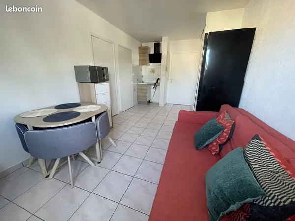 T2 MEUBLÉ 30m² + PARKING - DIJON RUE JANIN