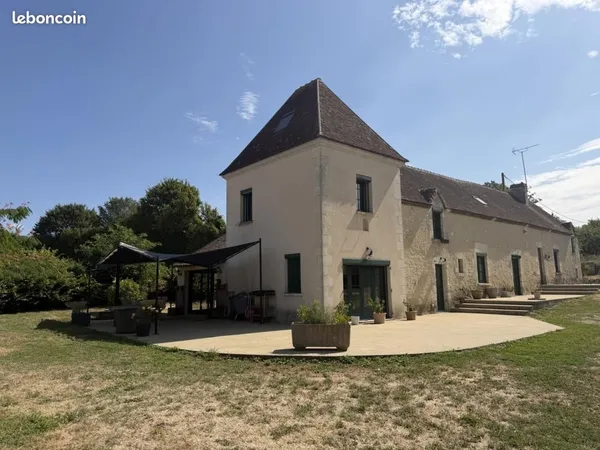 Propriété 10 pièces 236 m²
