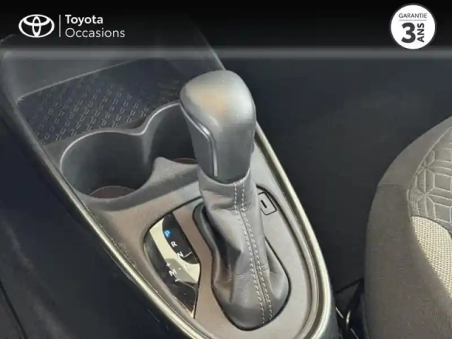 Toyota Aygo x 1.0 vvt-i 72ch design s-cvt my23 — photo 15