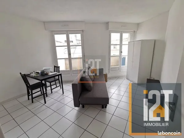 Studio 1 pièce 21 m²