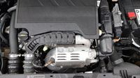 Peugeot 2008 1.2 PureTech 100ch S&S Allure Pack — photo 20