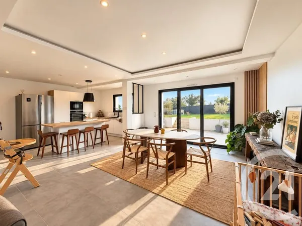Maison 5 pièces 104 m²