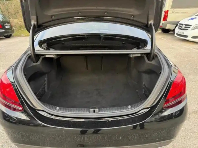 Mercedes Classe C 220 d berline amg lin — photo 18