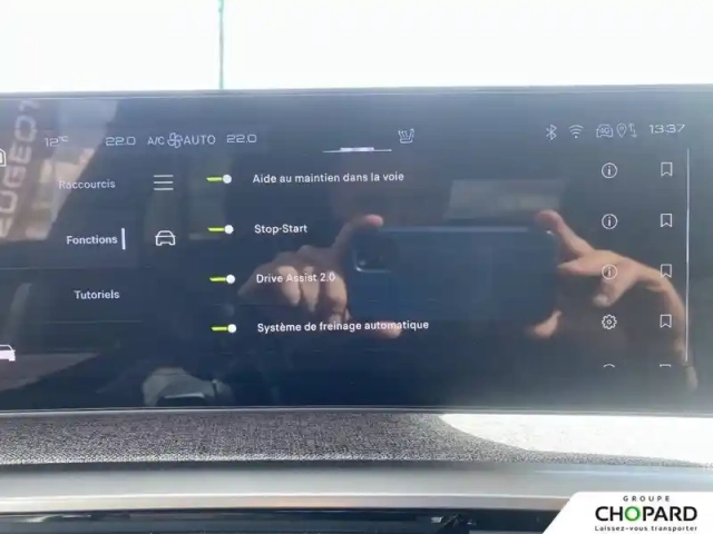 Peugeot 3008 hybrid 145 e-dcs6 — photo 17