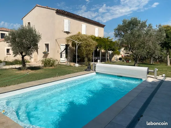 Maison 163 m2 7 pièces piscine