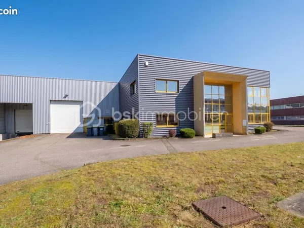 Local bureaux 1 478 m²