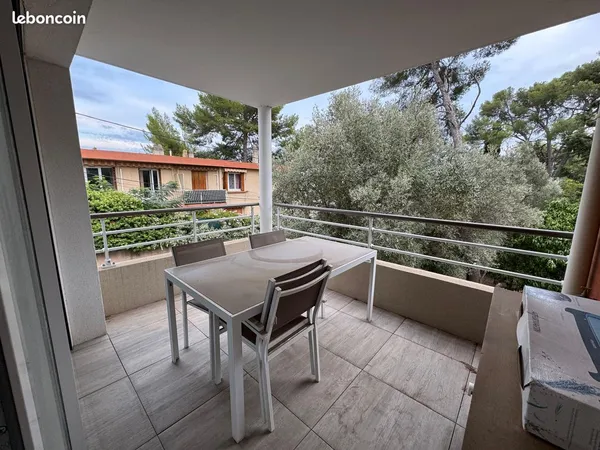 T2 Toulon Bas Faron 42 m²- Terrasse Sud - Parking PMR sous-sol - Résidence de standing avec ascenseu