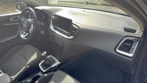 Kia Ceed 1.0 T-GDi 100 - Active – 2022 – 47851 km – Essence – Boîte Manuelle — photo 15
